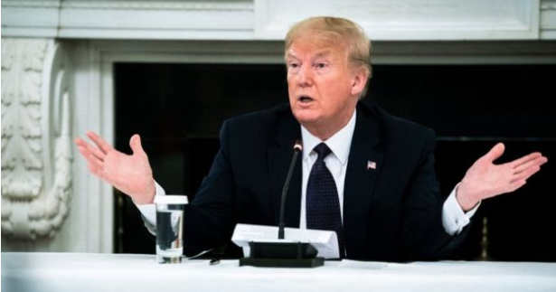 SUA: Popularitatea preşedintelui Trump a scăzut cu 10% în ultima lună