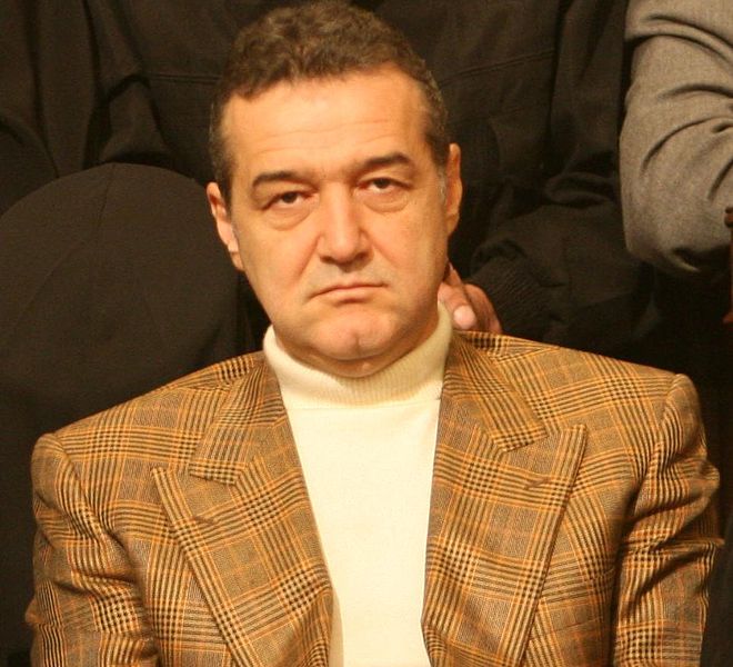 Gigi Becali, reacție dură după ce FCSB a fost interzisă pe „Arcul de Triumf”