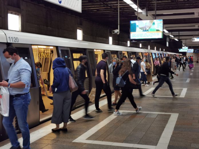 Stație Metrou