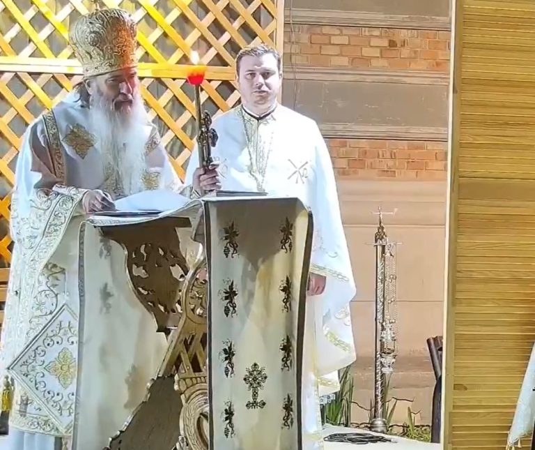 ÎPS Teodosie, la finalul Te Deumului oficiat la Catedrala Arhiepiscopală: Bisericile nu trebuie să se închidă
