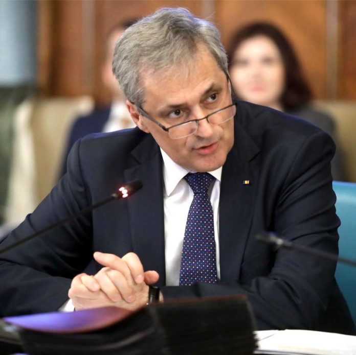 Marcel Vela