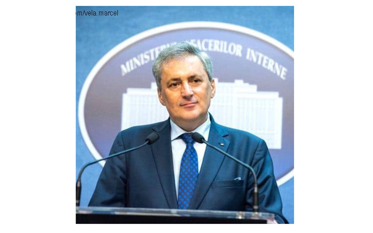 Vela: Poliţia Națională se dotează cu pistoale Beretta de ultimă generaţie Vela: Poliţia Națională se dotează cu pistoale Beretta de ultimă generaţie