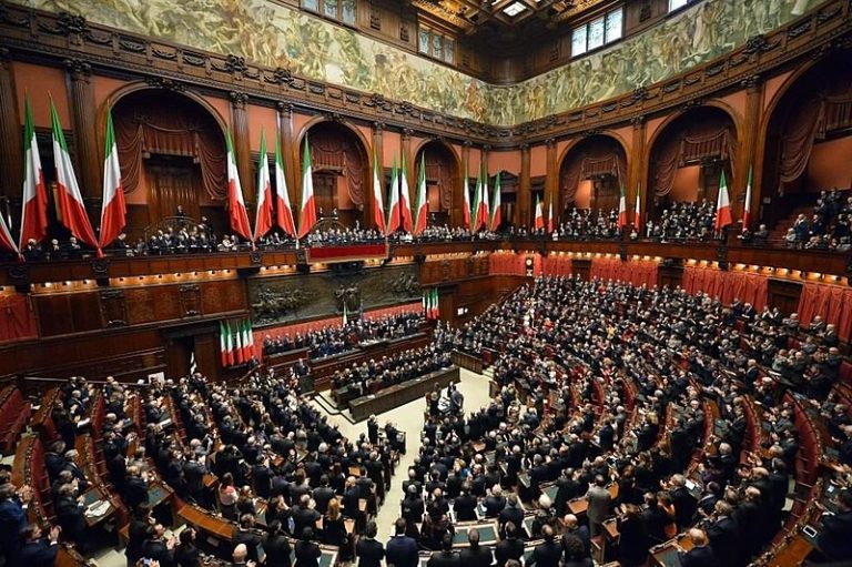 Referendum în Italia pentru reducerea numărului de parlamentari