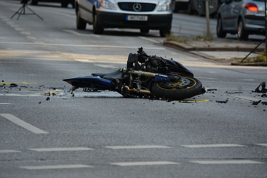 Un motociclist a accidentat un copil pe Calea Văcăreşti Un motociclist a accidentat un copil pe Calea Văcăreşti