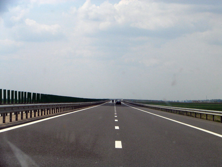 Ceață pe ”Autostrada Soarelui” și mai multe tamponări / Pe Valea Prahovei, valorile de traficu sunt așteptate să crească