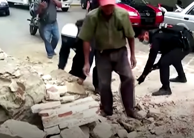 VIDEO Cutremur în 6 state din Mexic / Cel puțin 6 oameni au murit VIDEO Cutremur în 6 state din Mexic / Cel puțin 6 oameni au murit