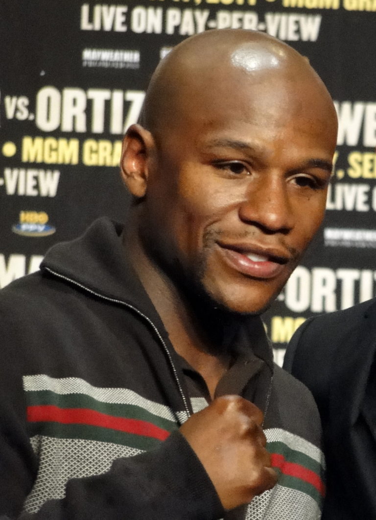 Pugilistul Floyd Mayweather va plăti funeraliile lui George Floyd / Când vor avea loc acestea