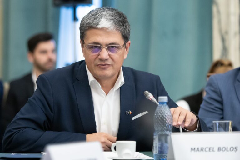 Marcel Boloș: Toată documentația necesară accesării de fonduri europene va fi depusă în format digital, toate contractele vor fi încheiate online