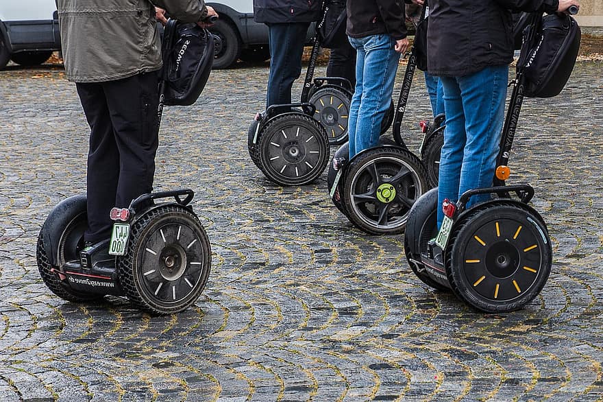 Segway: sfârșitul vehiculului pe doua roti care promitea revoluționarea transportului în oraș