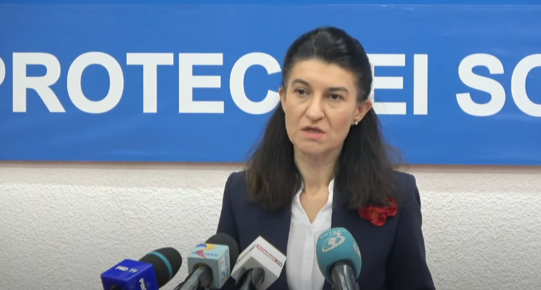 Violeta Alexandru: ANOFM parcă vrea să se transforme în agenţie de plăţi Violeta Alexandru: ANOFM parcă vrea să se transforme în agenţie de plăţi