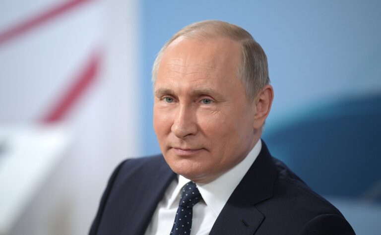 Putin, ”țarul” Rusiei / Rușii au votat referendumul liderului de la Kremlin