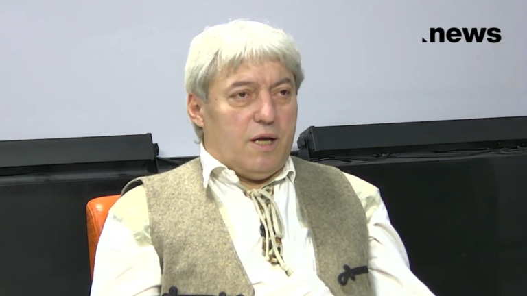 VIDEO INTERVIU Marius Oprea, despre implicarea serviciilor secrete în achizițiile de medicamente: Cum poate o firmă să câștige 80 de contracte în primul minut după publicarea acestora (I)