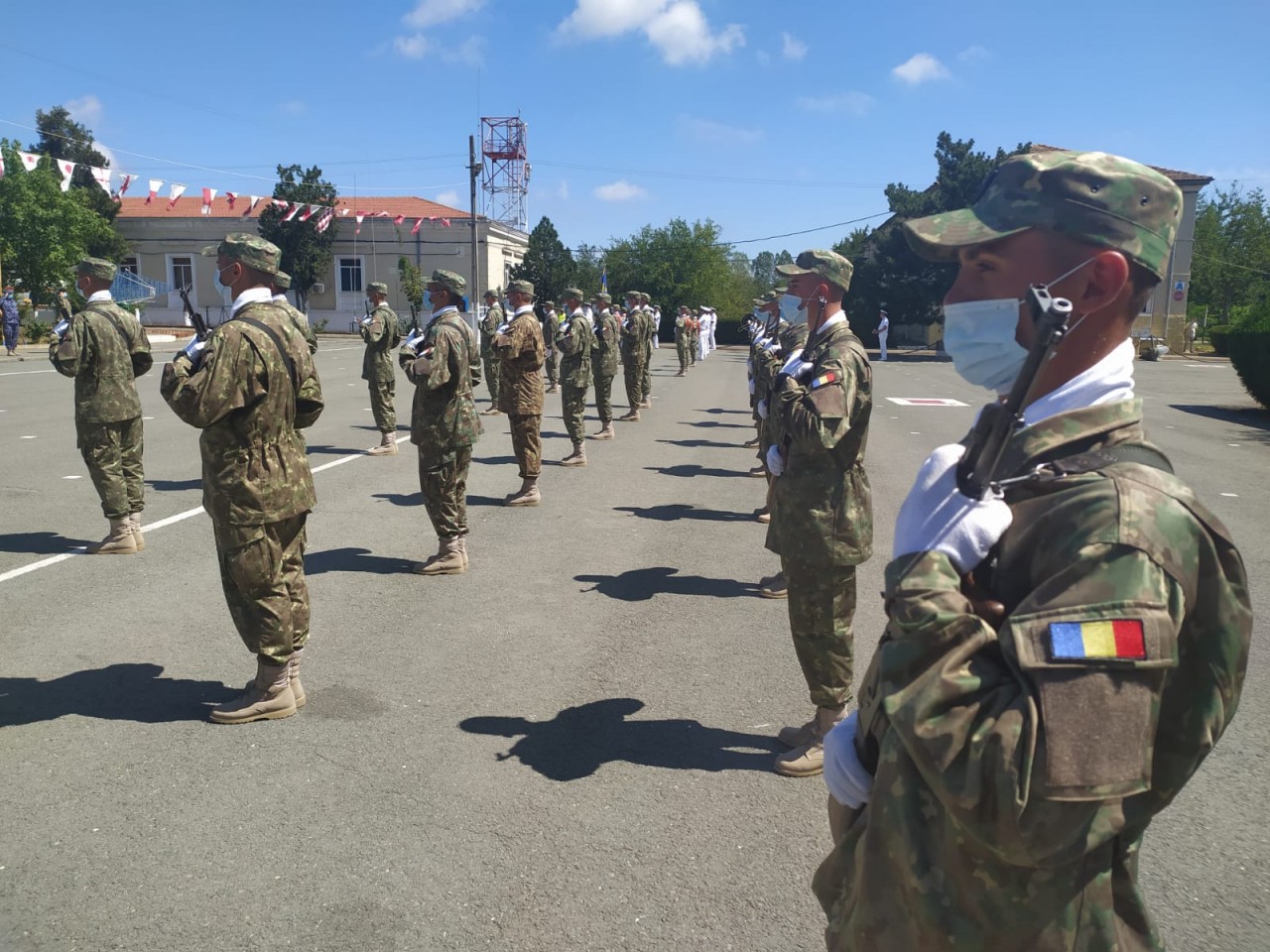 Forțele Navale Române: Aproape 90 de tineri  au depus jurământul