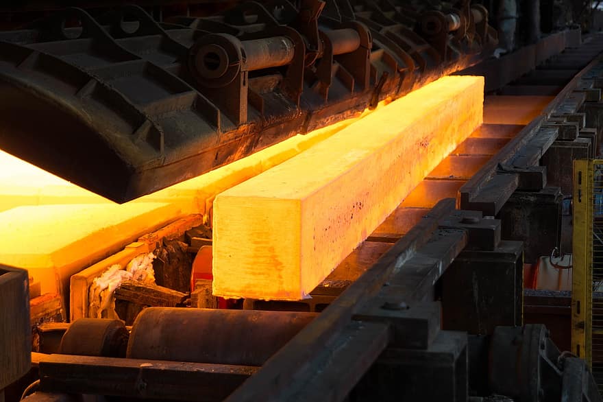 COS Târgoviște încetează producția și anunță concedieri colective a aproximativ 1.200 de angajați COS Târgoviște încetează producția și anunță concedieri colective a aproximativ 1.200 de angajați