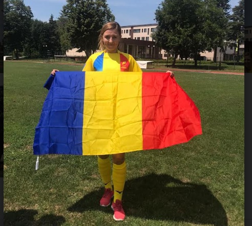 Emilia Vizitiu, căpitan la naționala de rugby în 7, antrenor, profesor și diriginte în București