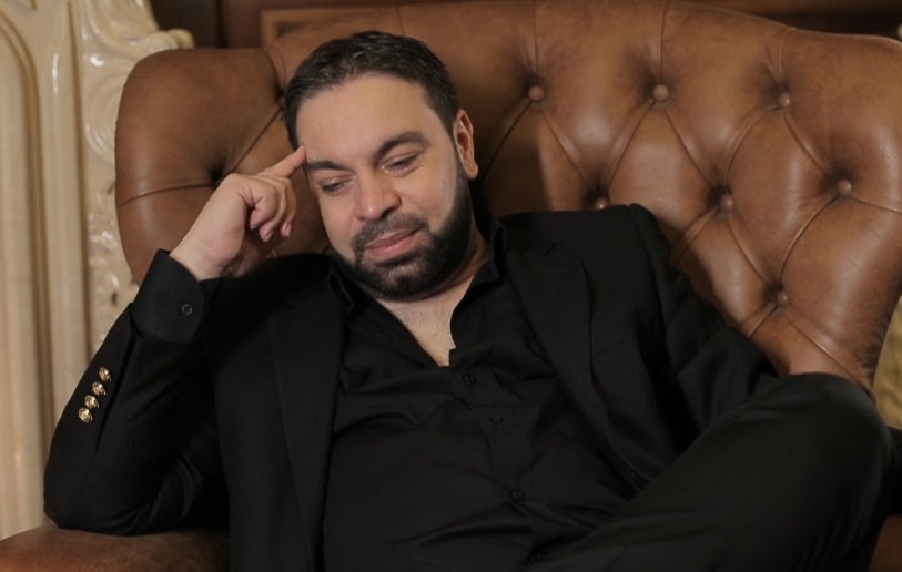 Membrii ai clanului Duduianu, cercetați pentru tâlhărie și șantaj / Nicolae Guță și Florin Salam, posibile victime Membrii ai clanului Duduianu, cercetați pentru tâlhărie și șantaj / Nicolae Guță și Florin Salam, posibile victime