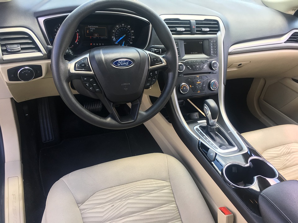 Ford Craiova renunță la o parte din angajați pe perioadă determinată Ford Craiova renunță la o parte din angajați pe perioadă determinată