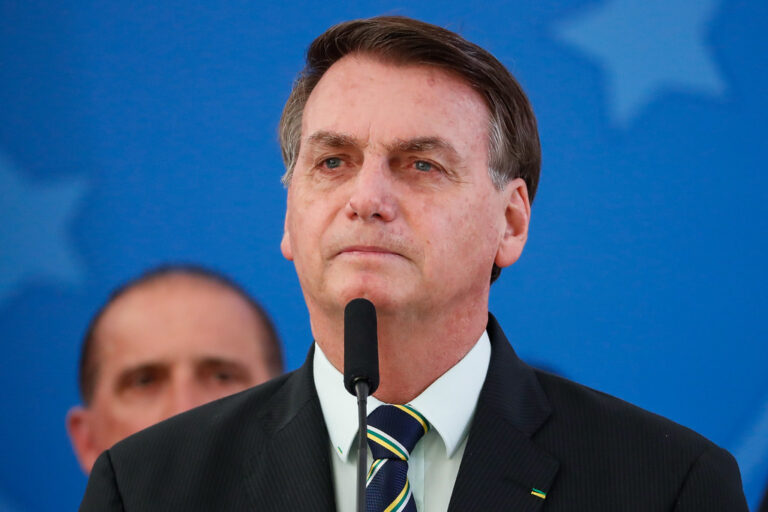 Brazilia: Președintele Bolsonaro a fost testat pozitiv COVID pentru a treia oară