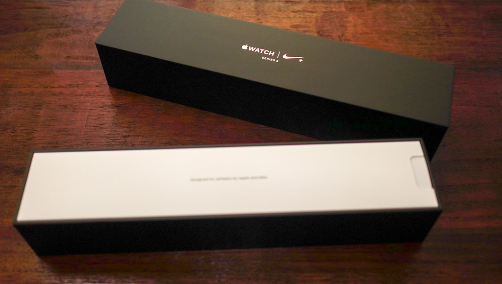 Controverse legate de companii mari precum Apple și Nike după ce fabricile de uiguri sunt acuzate de muncă forțată Controverse legate de companii mari precum Apple și Nike după ce fabricile de uiguri sunt acuzate de muncă forțată