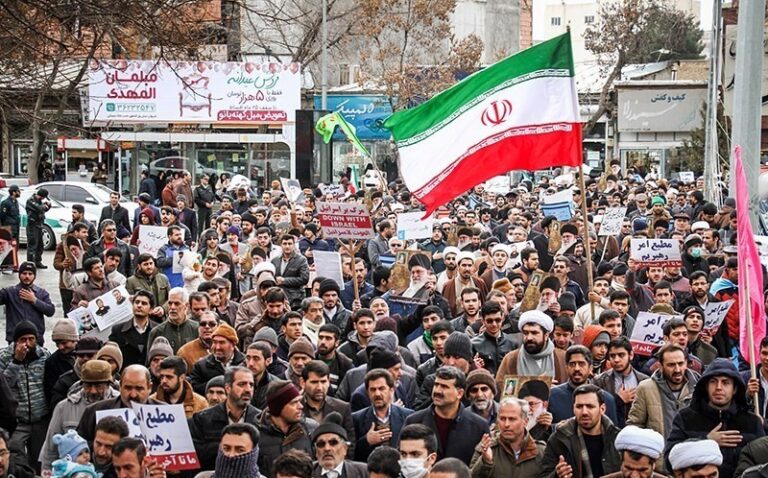 Sistemul judiciar din Iran oprește execuțiile protestatarilor după furtuna de pe social media