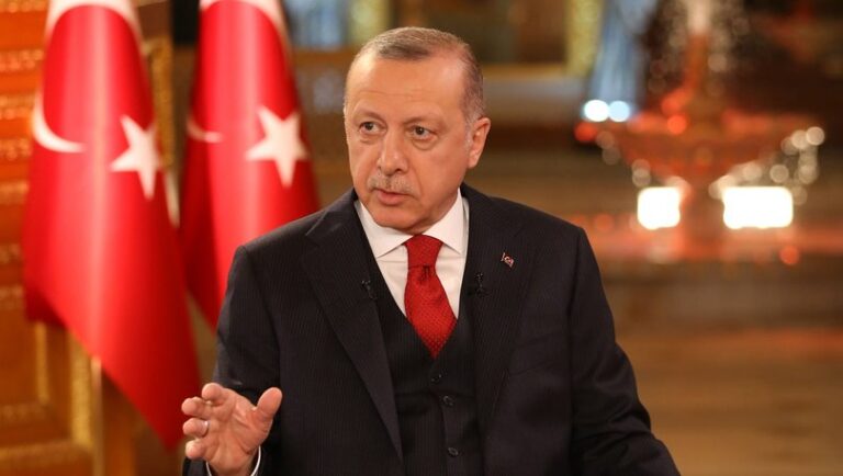 Erdogan este dispus la discuții cu premierul grec legate de tensiunile din estul Mediteranei