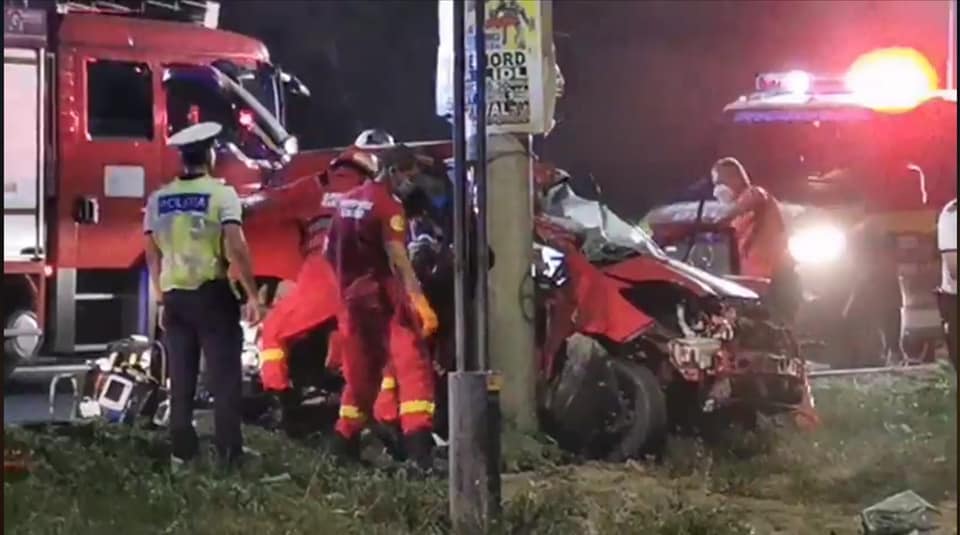 VIDEO Accident grav între Eforie Sud și Eforie Nord / O persoana a decedat VIDEO Accident grav între Eforie Sud și Eforie Nord / O persoana a decedat