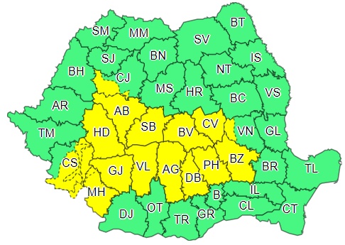 Cod galben de ploi și vijelii în centrul țării / Vremea astăzi în București