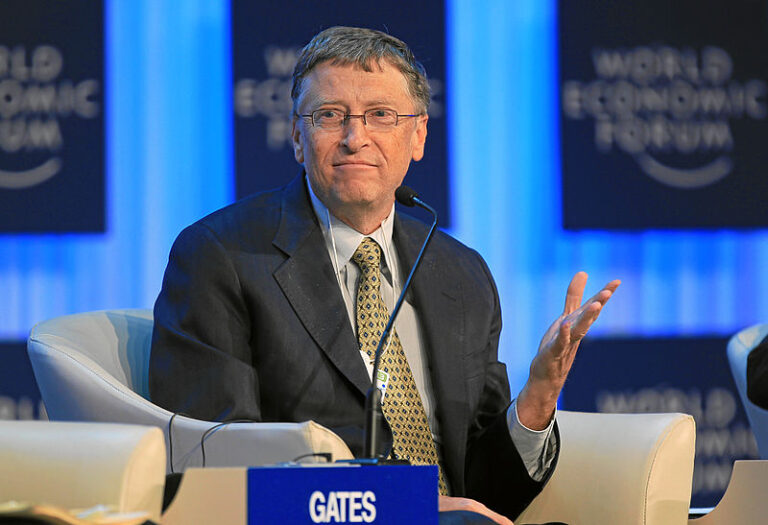 15 predicții făcute de Bill Gates