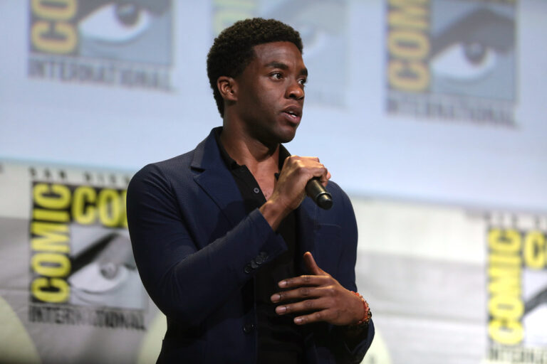 Chadwich Boseman, actorul principal din ”Black Panther”, a pierdut lupta cu cancerul la 43 de ani