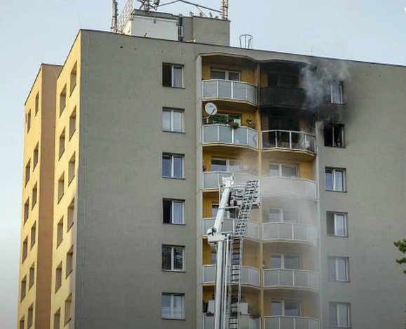 Incendiu devastator într-un bloc din Cehia / Cel puțin 11 morți și 10 răniți