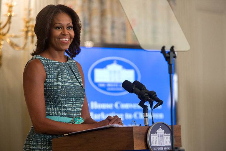 Michelle Obama: Trump nu este președintele potrivit