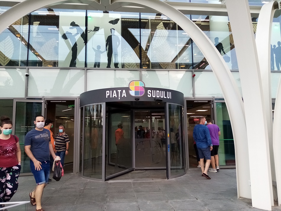 FOTOGALERIE: cum arată noua clădire a Pieței Sudului, inaugurată acum o zi