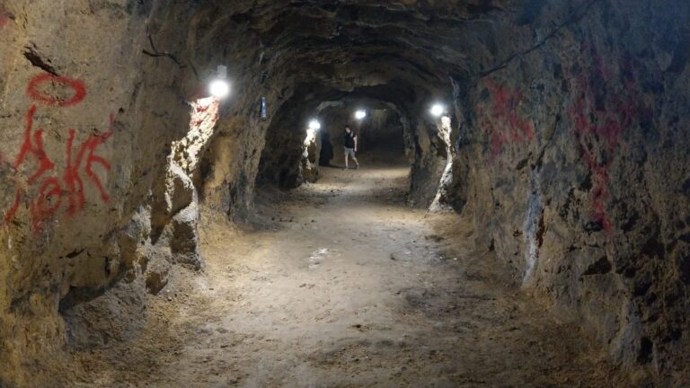 FOTOGALERIE Catacombele din Brașov, o istorie care pleacă din Evul Mediu / Între legendă și realitate