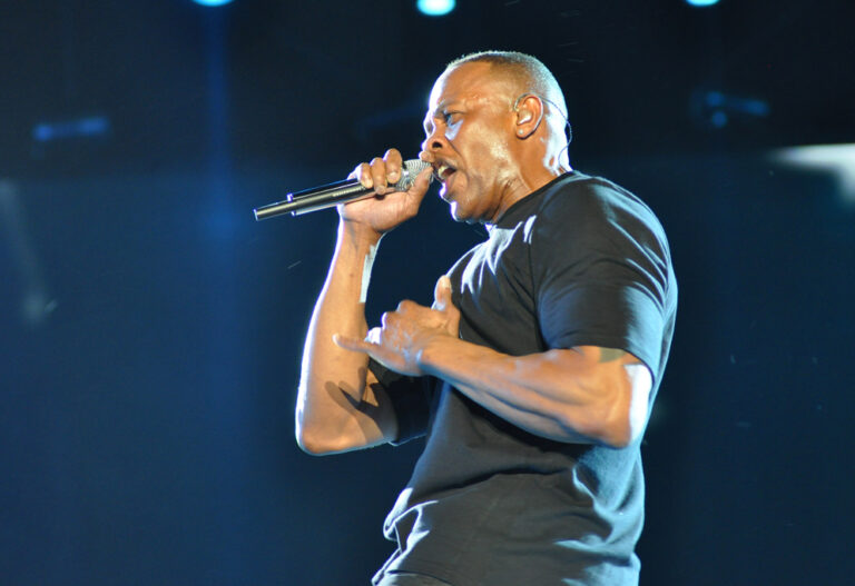 Dr. Dre spitalizat pentru un anevrism cerebral / Cum se simte rapperul?