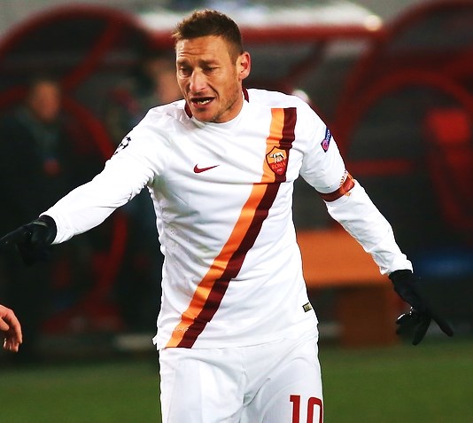 Mesajul celebrului fotbalist Francesco Totti a scos o tânără din comă