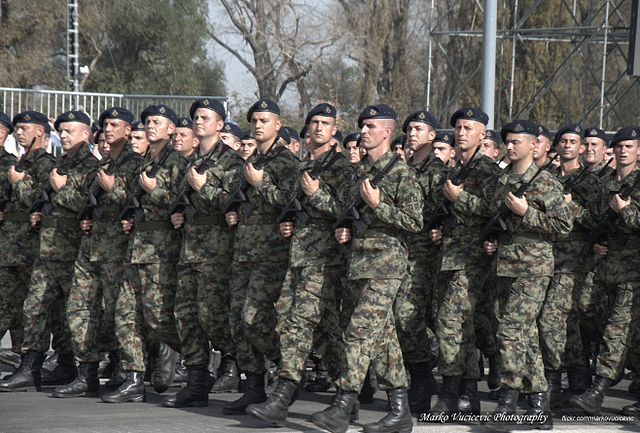 Serbia renunță la exercițiile militare la care urma să participe împreună cu Rusia în Belarus