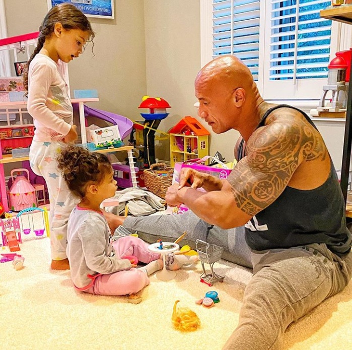 Dwayne ”The Rock” Johnson a anunțat că el și toată familia sa au fost testați pozitivi cu noul coronavirus