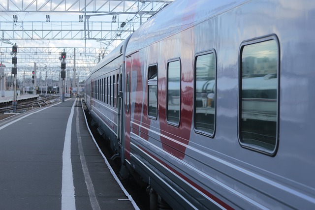 CFR anunță că linia de cale ferată între Gara de Nord și Aeroportul Otopeni este finalizată în proporție de 97%