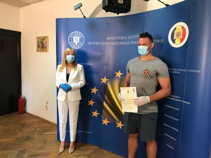 Johan van Heerden a primit cetatenie romana