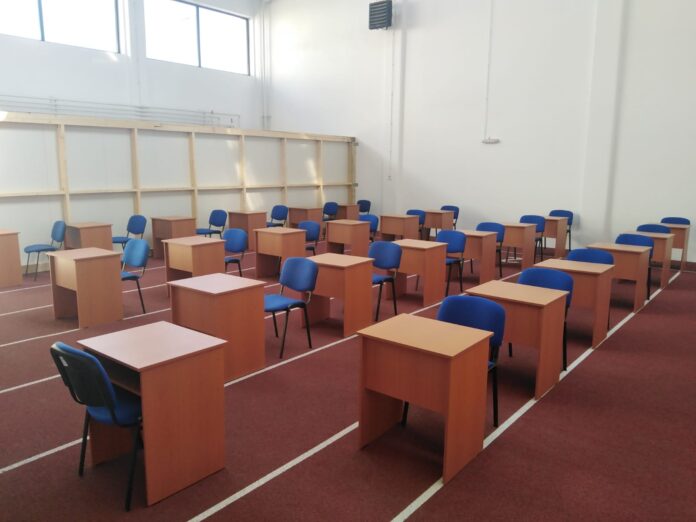 Școala în sala de sport, la Botoșani școala, sala, sport, botoșani