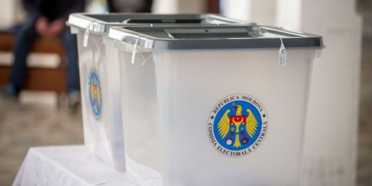 Cum vor arăta buletinele de vot pentru prezidențialele din R. Moldova și cu ce acte se va putea vota