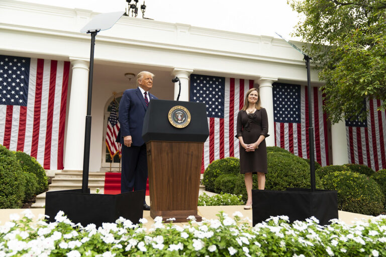 SUA:  Democrații reacționează cu furie asupra nominalizării lui Amy Coney Barrett la Curtea Supremă