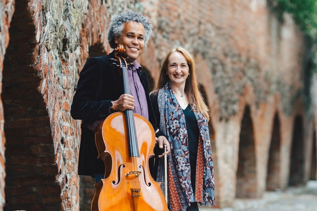 ”Atins prin muzică”, o serie de concerte extraordinare în Sala Oglinzilor a Forumului german din Sibiu