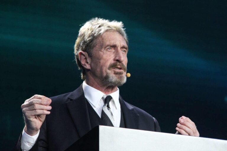 Dezvoltatorul de software antivirus, John McAfee a fost arestat în Spania