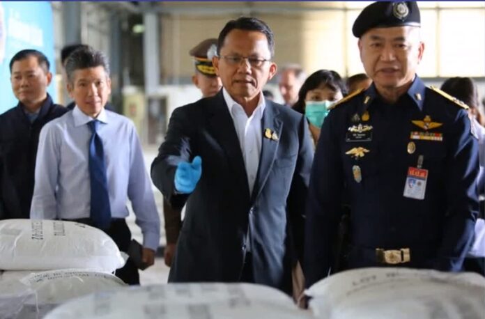 Autoritățile thailandeze și captura de agenți de curățare autorități, thailandeze, captură, agenți, curățare