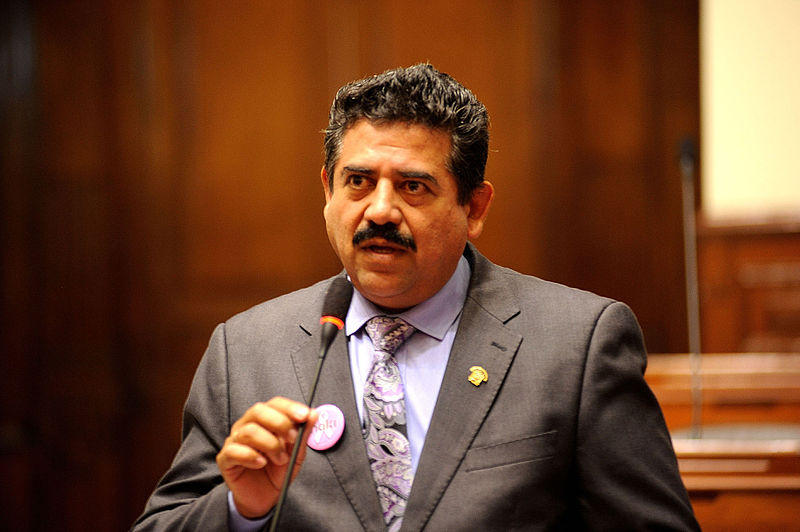 Președintele Merino demisionează în Peru după represiunea agresivă împotriva protestatarilor Președintele Merino demisionează în Peru după represiunea agresivă împotriva protestatarilor