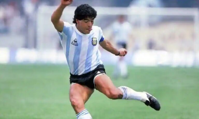 VIDEO Maradona și filmele dedicate lui: O viață legendară / Înger și demon