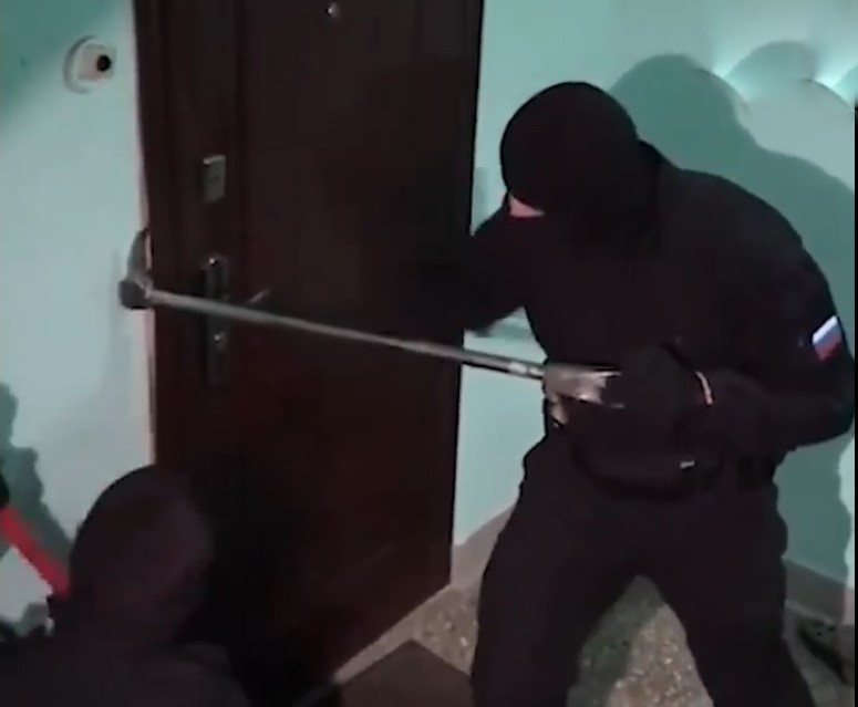 Martorii lui Iehova sunt vânați în Rusia Martorii lui Iehova sunt vânați în Rusia