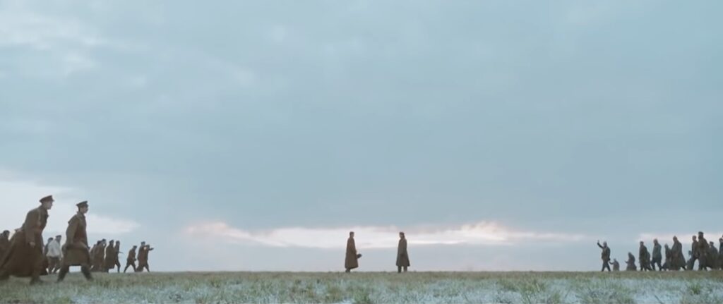 Armistițiul de Crăciun – Momentele în care războiul nu a mai existat, iar germanii și britanicii și-au dăruit cadouri și au jucat fotbal Armistițiul de Crăciun – Momentele în care războiul nu a mai existat, iar germanii și britanicii și-au dăruit cadouri și au jucat fotbal