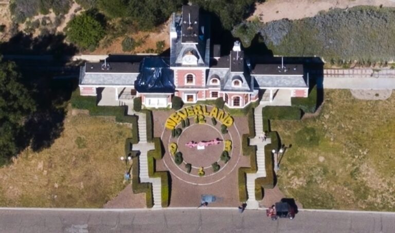 Domeniul ”Neverland” al lui Michael Jackson s-a vândut / Cât a plătit ”norocosul”?